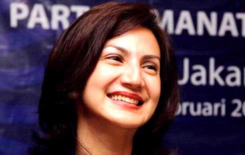 Wanda Hamidah Merasa Dijebak 